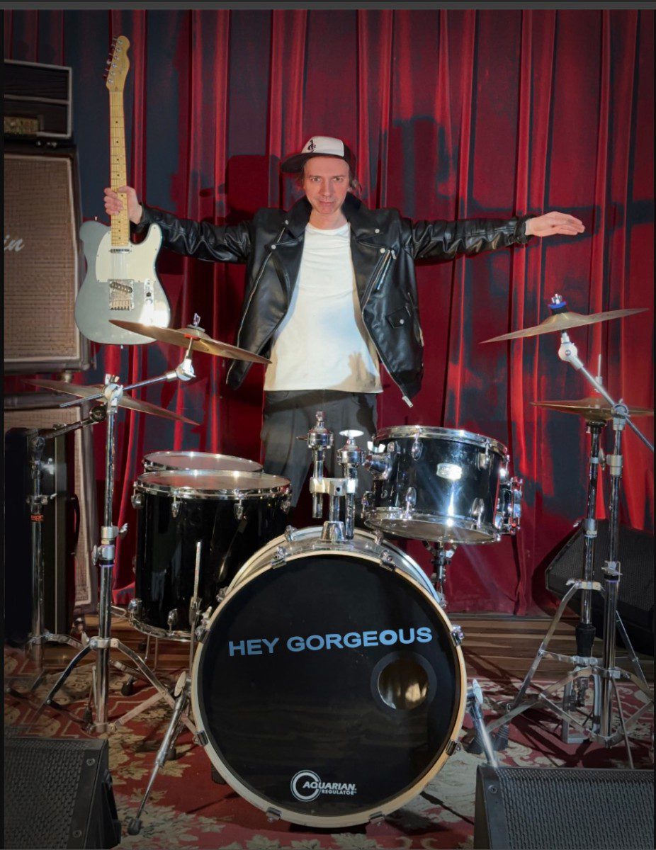 Hey Gorgeous – Rocker on a Club Run Review: A Stunning Sonic Journey Through Identity, Late-Night Friction, and Our Daily Inner Dualities. Hey Gorgeous – Rocker on a Club Run Review: A Stunning Sonic Journey Through Identity, Late-Night Friction, and Our Daily Inner Dualities.